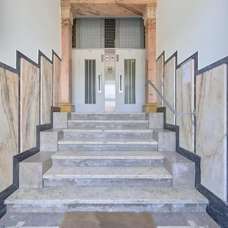 Marques De Pombal - Curated In